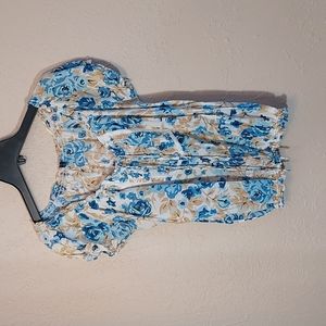 Falls Creek top, size M, blue/tan/white